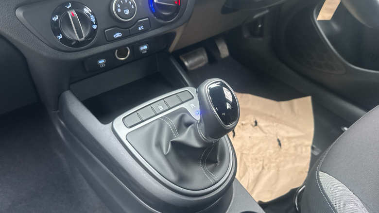 Hyundai i10 1.0 [63] Advance 5dr Auto [Nav] Petrol Hatchback